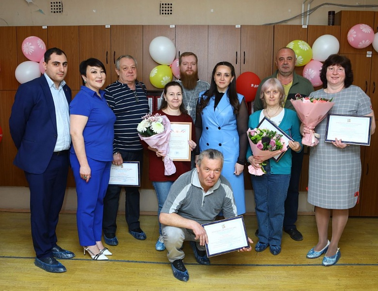 В День донора в Люберцах наградили тех, кто уже сдал кровь более 70 раз