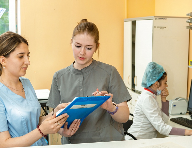 В Люберецкой областной больнице приступили к работе 54 новых медсестры 